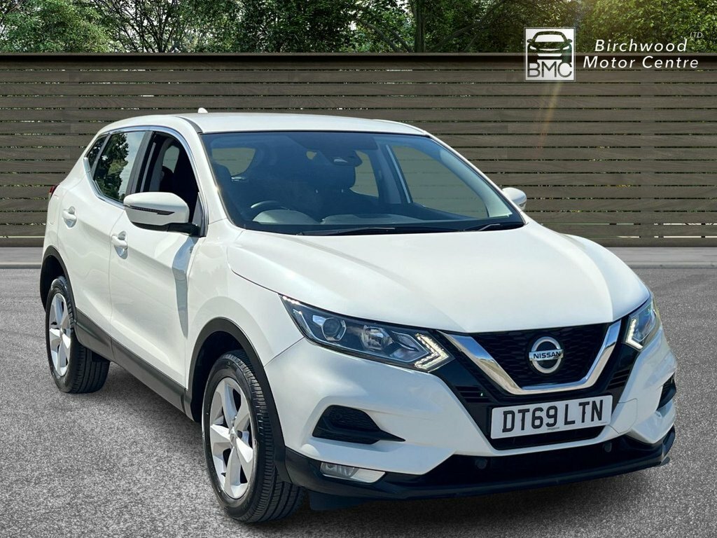 Nissan Qashqai 1.3L Acenta Premium White