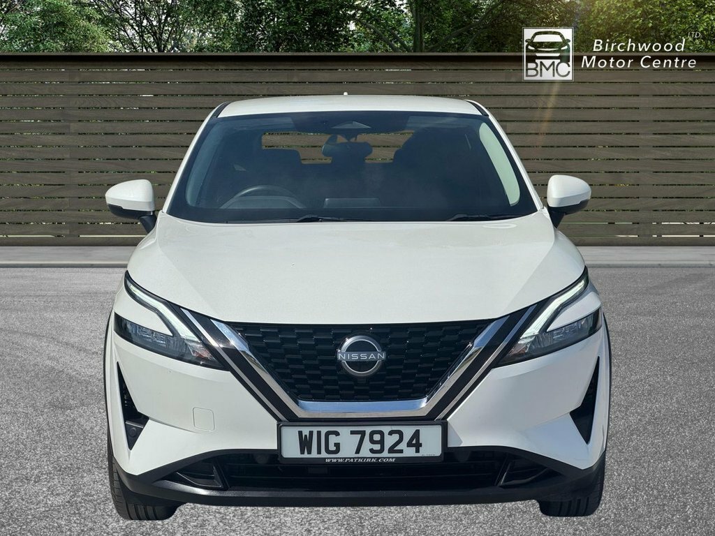 Nissan Qashqai 1.3L Acenta Premium WIG7924 White #2