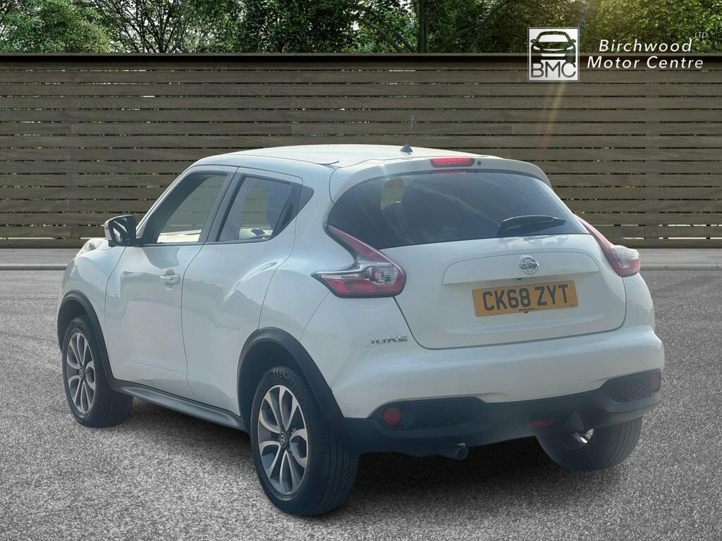 Nissan Juke 1L Tekna CK68ZYT White #5