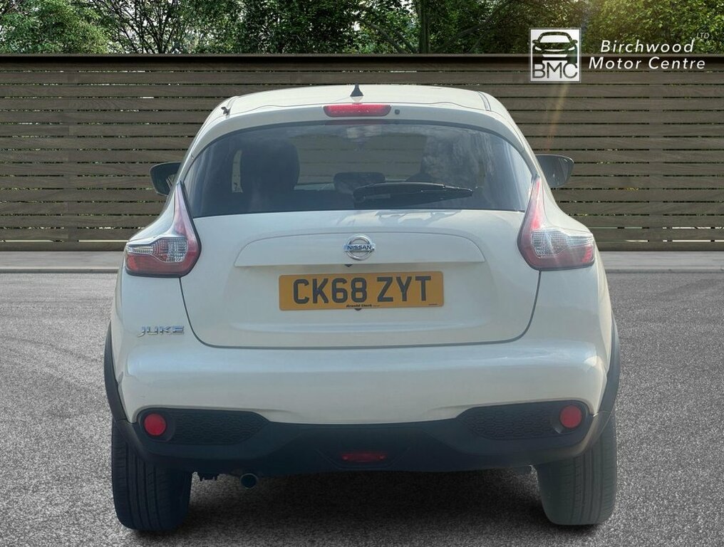 Nissan Juke 1L Tekna CK68ZYT White #6