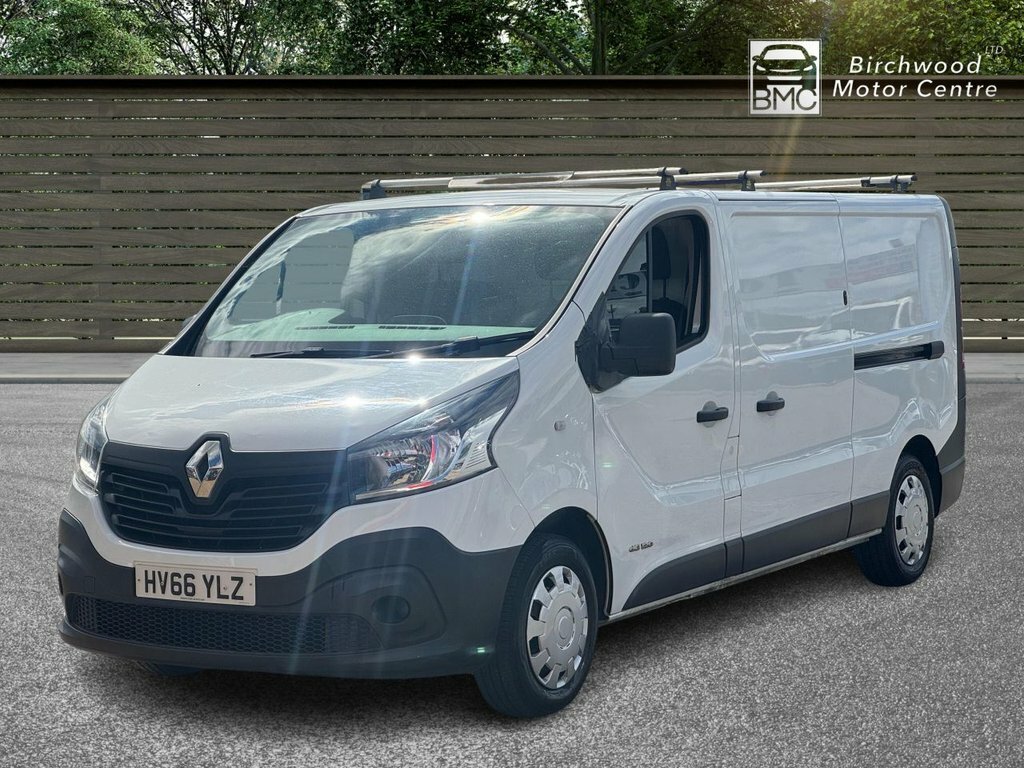 Renault Trafic Mpv HV66YLZ White #3