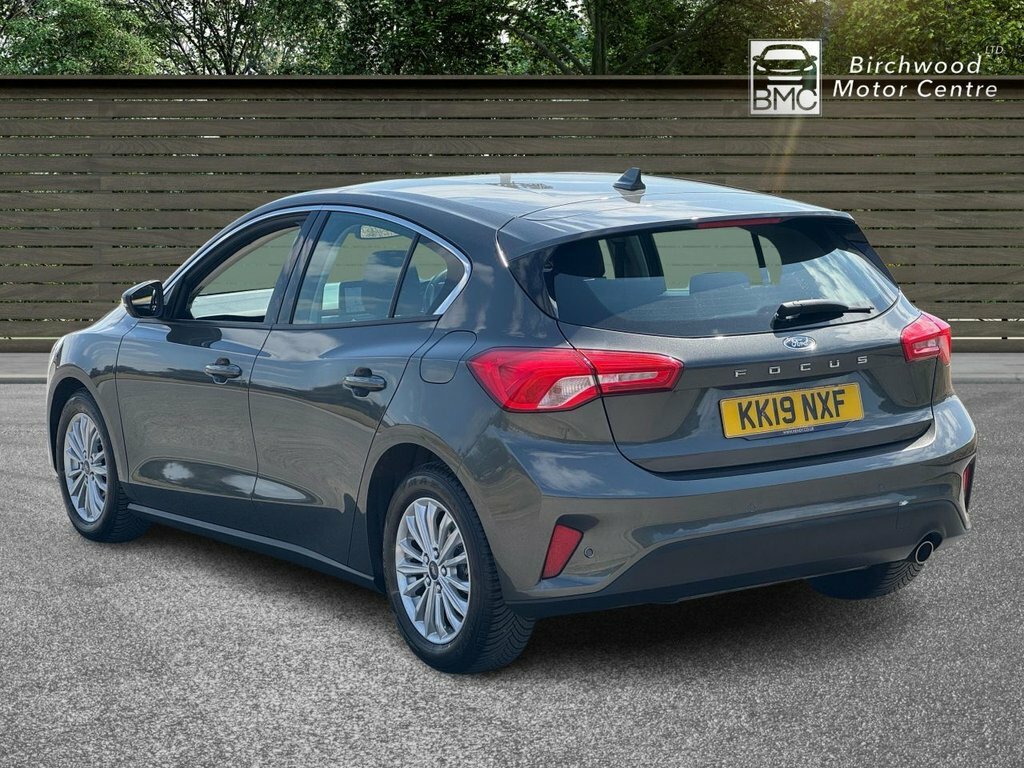 Ford Focus 1L Titanium KK19NXF Grey #5