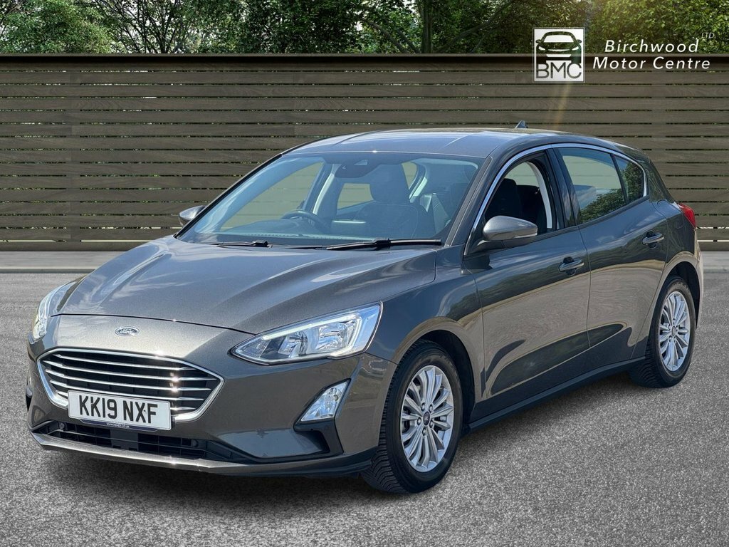 Ford Focus 1L Titanium KK19NXF Grey #3