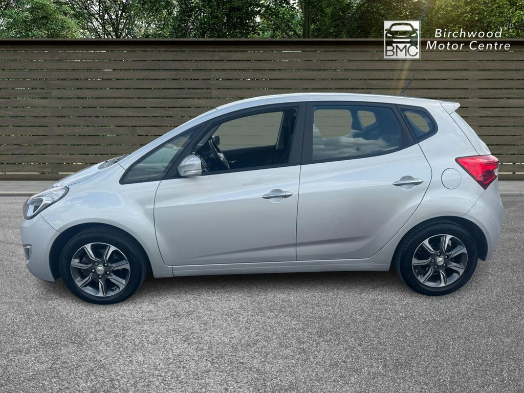 Hyundai Ix20 1.6L Se Silver #4