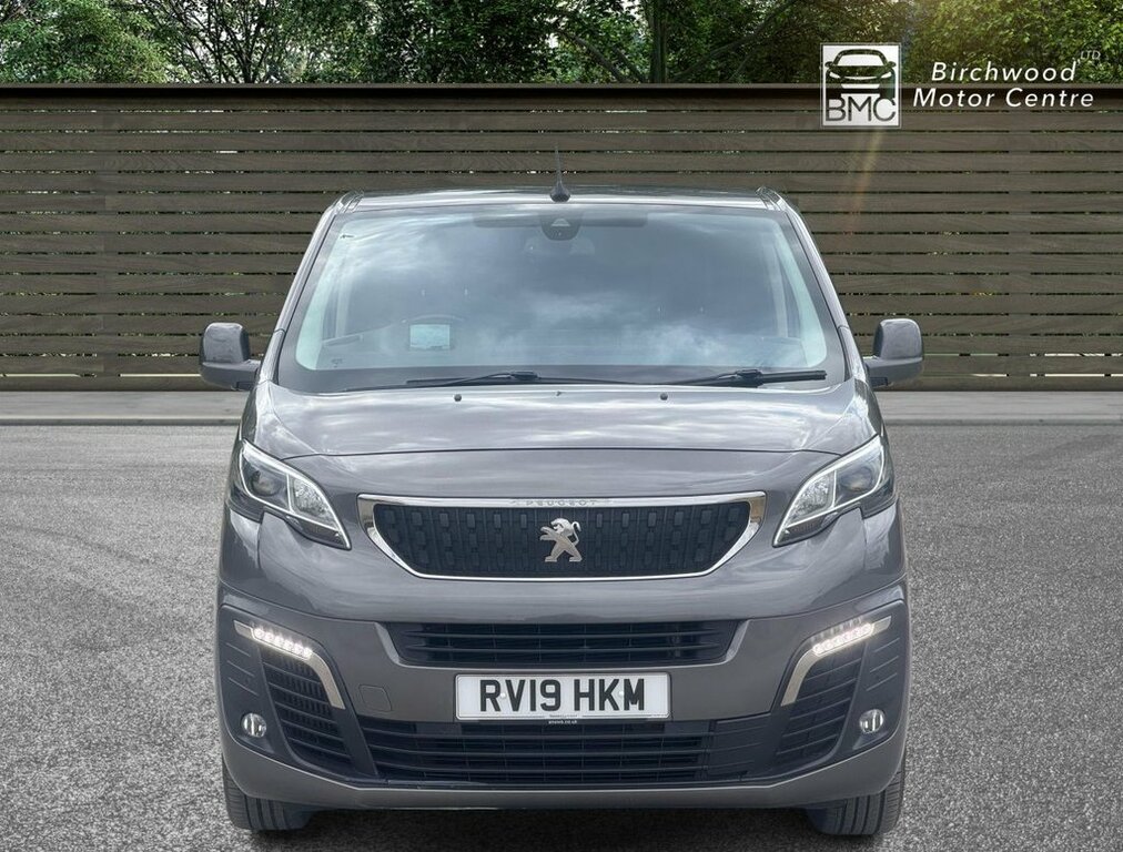 Peugeot Traveller Mpv Grey #2