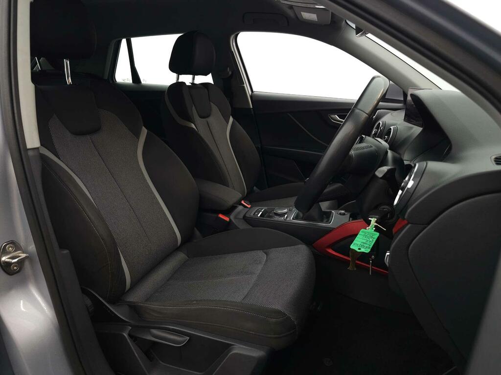 Audi Q2 Sport WR69TKK Silver #6