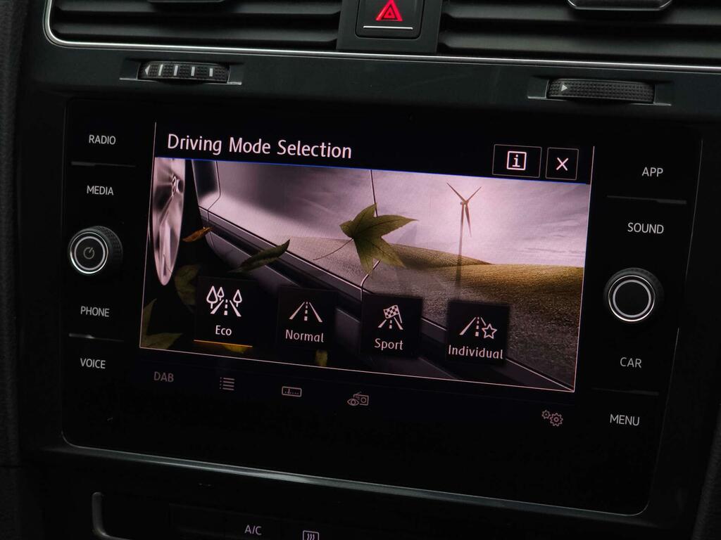 Volkswagen Golf Se Grey #4