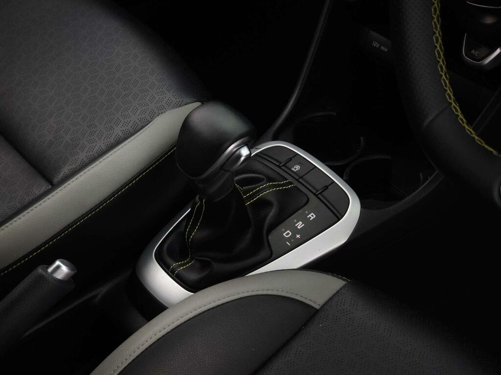 Kia Picanto X-line White #5