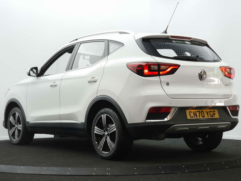 MG ZS Exclusive White #2