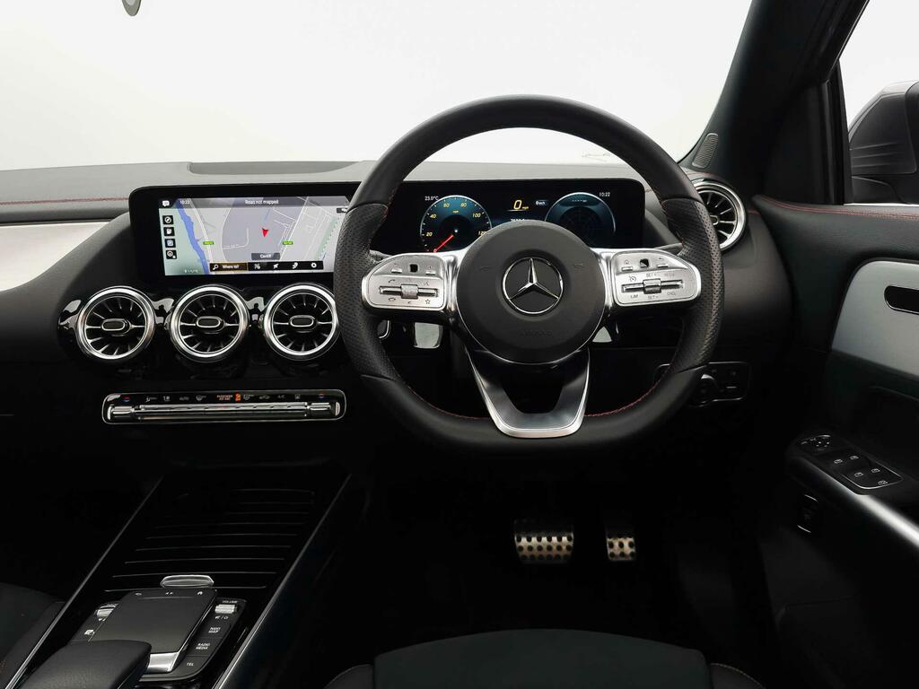 Mercedes-Benz EQA Eqa 350 66.5Kwh Amg Line Premium 4Matic Grey #3