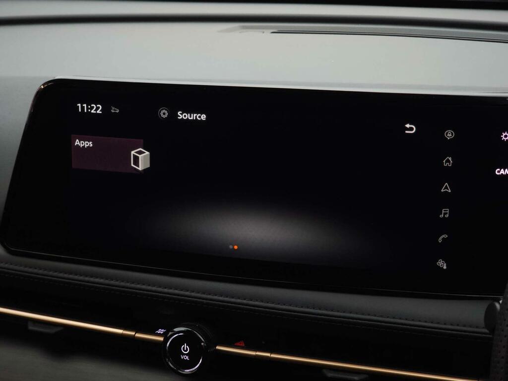 Nissan Ariya 63Kwh Advance Suv 7.4Kw Charger Black #32