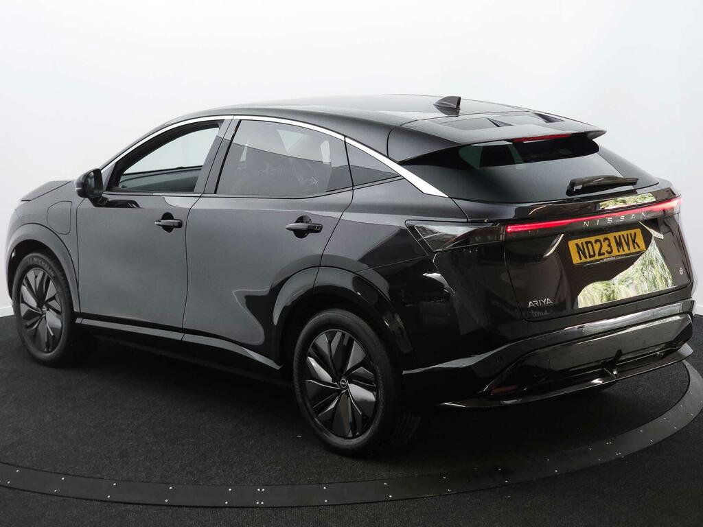 Nissan Ariya 63Kwh Advance Suv 7.4Kw Charger Black #18