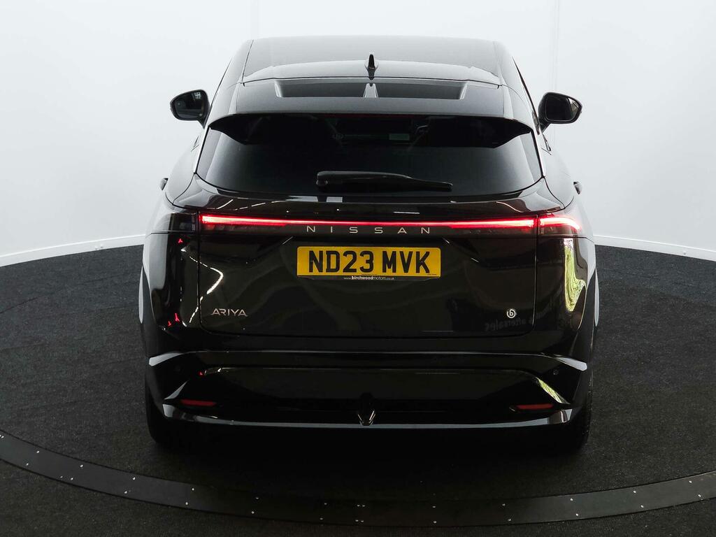 Nissan Ariya 63Kwh Advance Suv 7.4Kw Charger Black #21