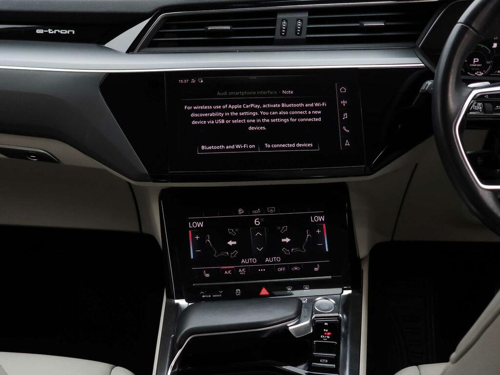 Audi E-tron Technik Blue #7