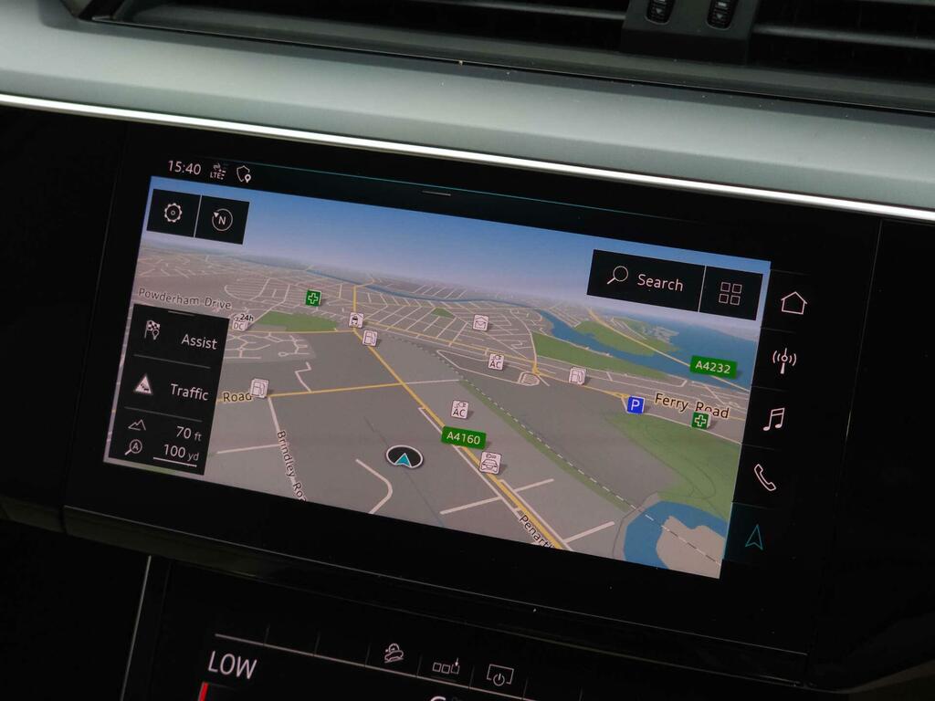 Audi E-tron Technik Blue #32
