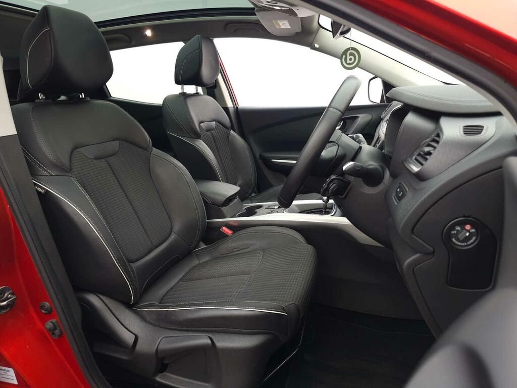Renault Kadjar Signature Nav Red #9