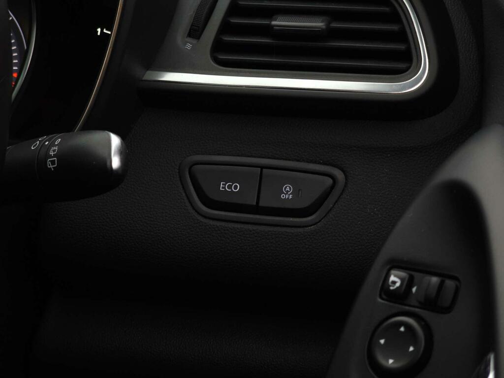 Renault Kadjar Signature Nav Red #27