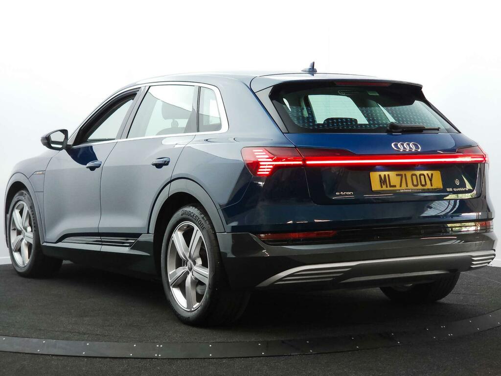 Audi E-tron Technik Blue #2