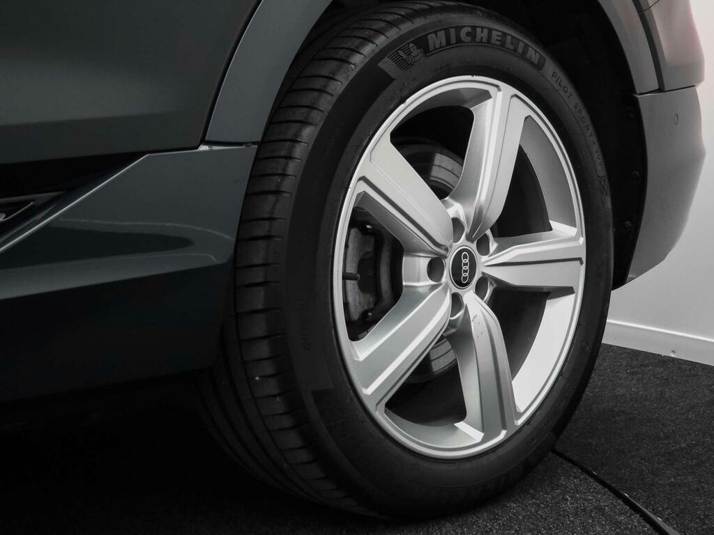 Audi E-tron 300Kw 55 Quattro 95Kwh Launch Edition Grey #22
