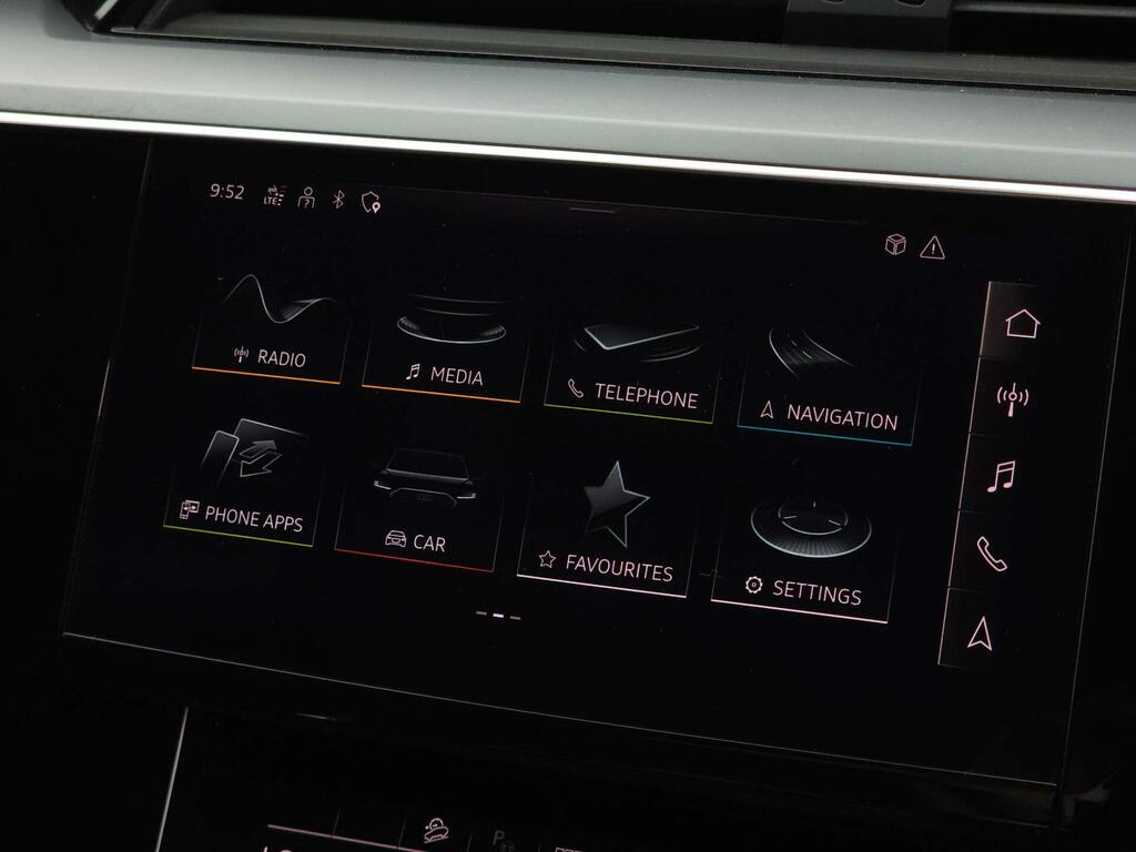 Audi E-tron 300Kw 55 Quattro 95Kwh Launch Edition Grey #29