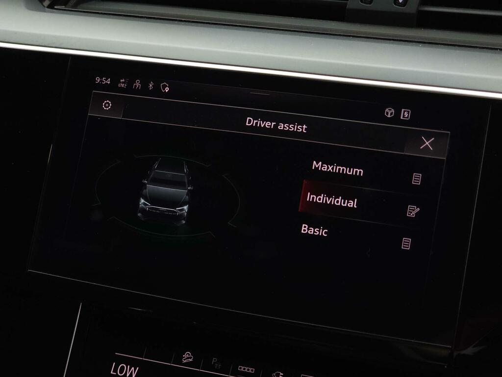 Audi E-tron 300Kw 55 Quattro 95Kwh Launch Edition Grey #35