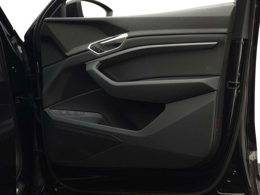 Audi E-tron 300Kw 55 Quattro 95Kwh Launch Edition Grey #40