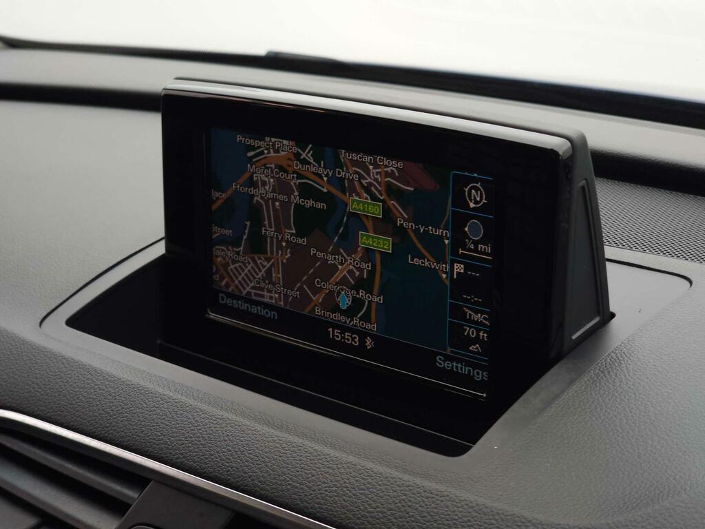 Audi Q3 Se Blue #4