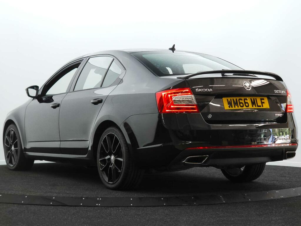 Skoda Octavia Vrs Black #2