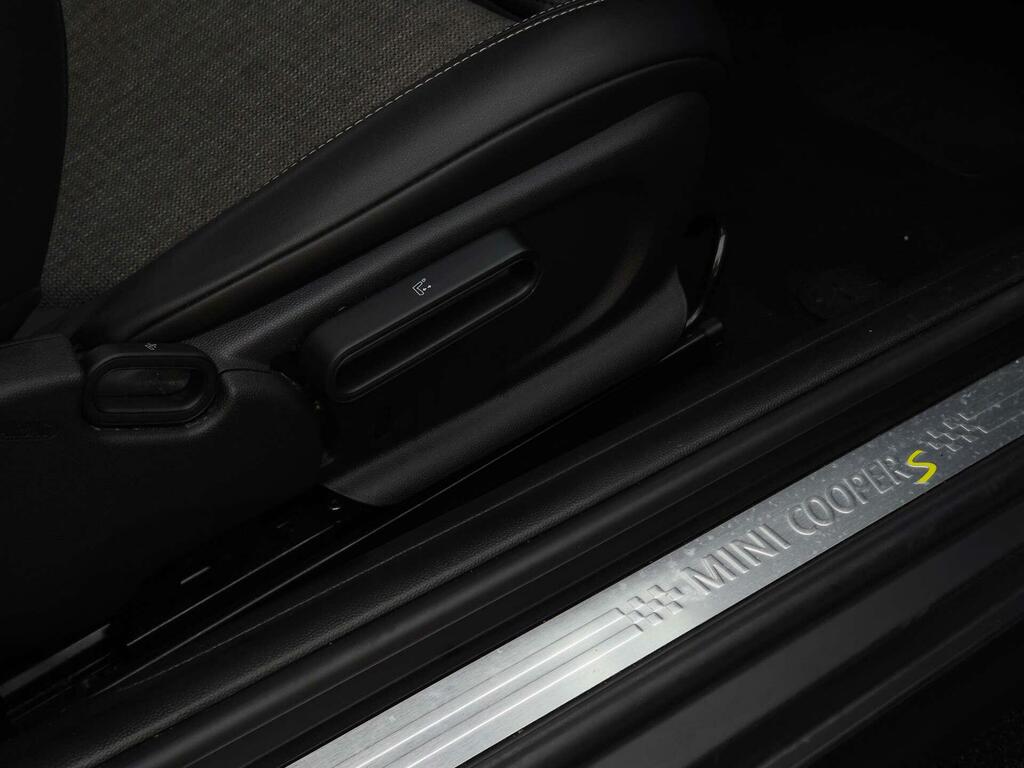 Mini Electric 135Kw Cooper S Level 2 33Kwh Silver #35