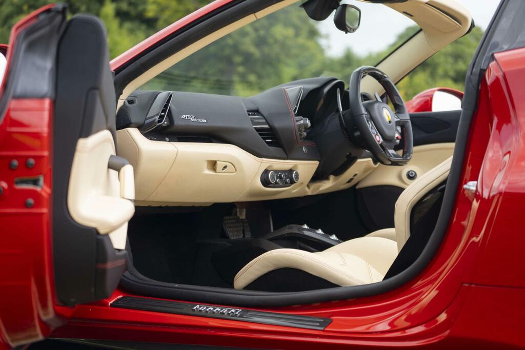 Ferrari 488 488 Pista Red #9