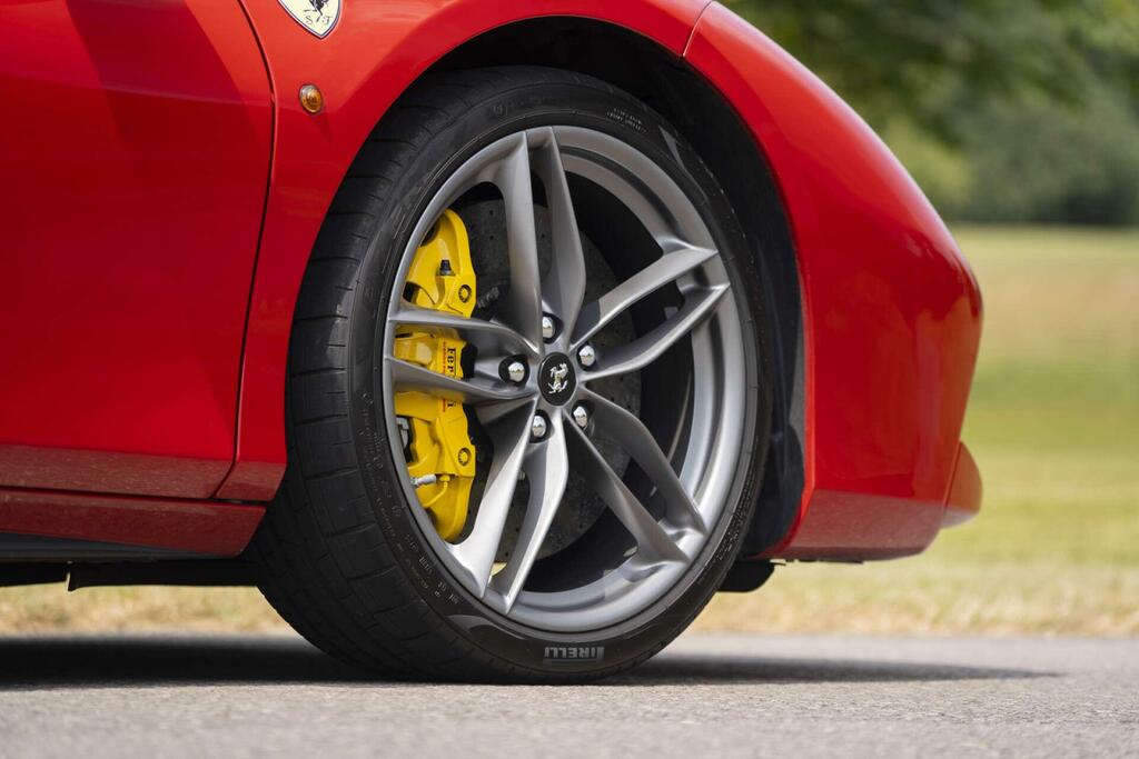 Ferrari 488 488 Pista Red #15