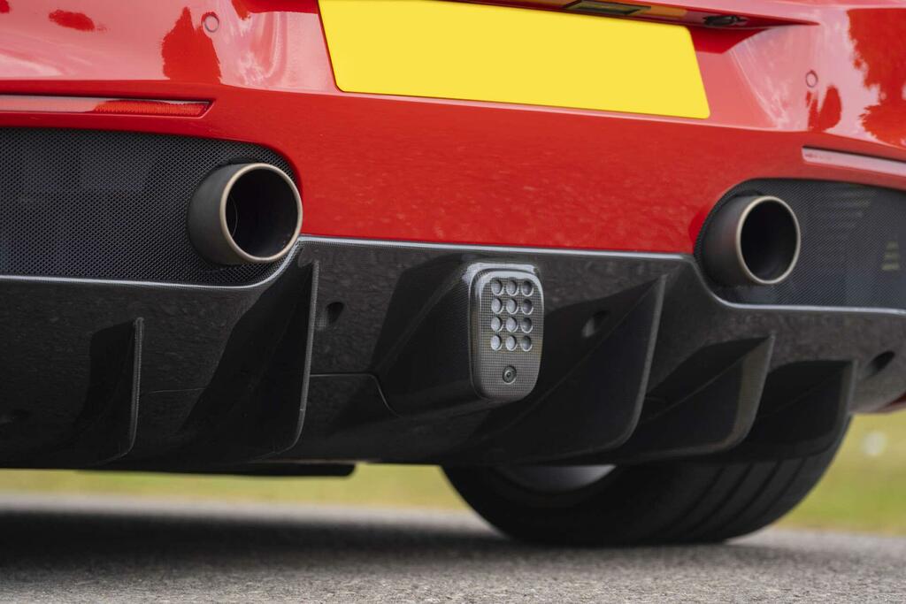 Ferrari 488 488 Pista Red #31