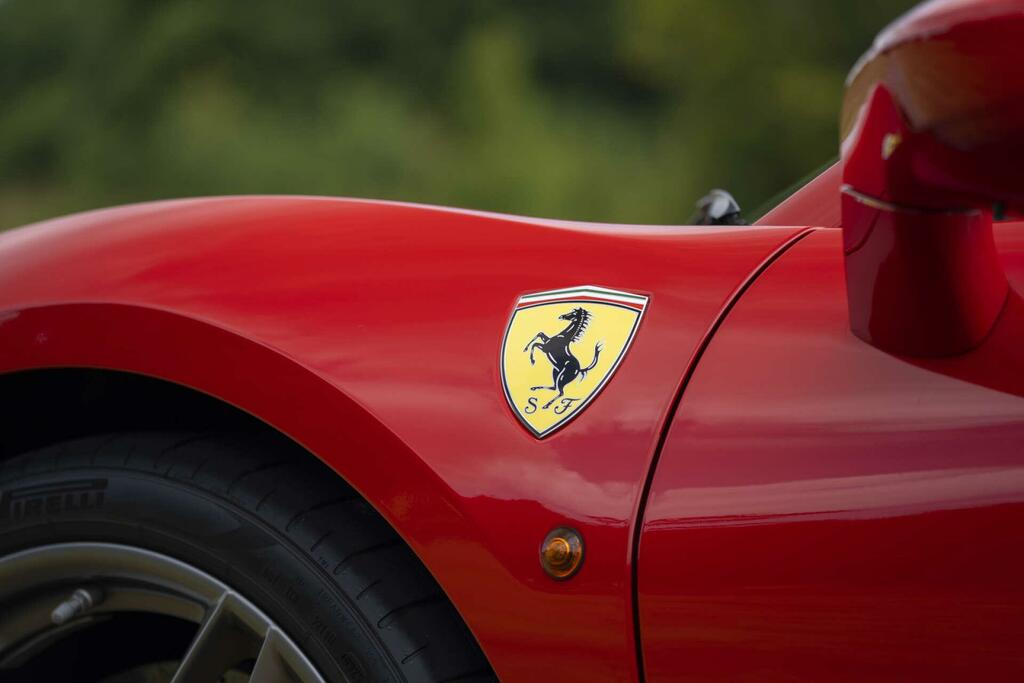 Ferrari 488 488 Pista Red #43