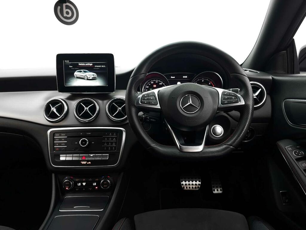 Mercedes-Benz CLA Class Amg Line Black #3