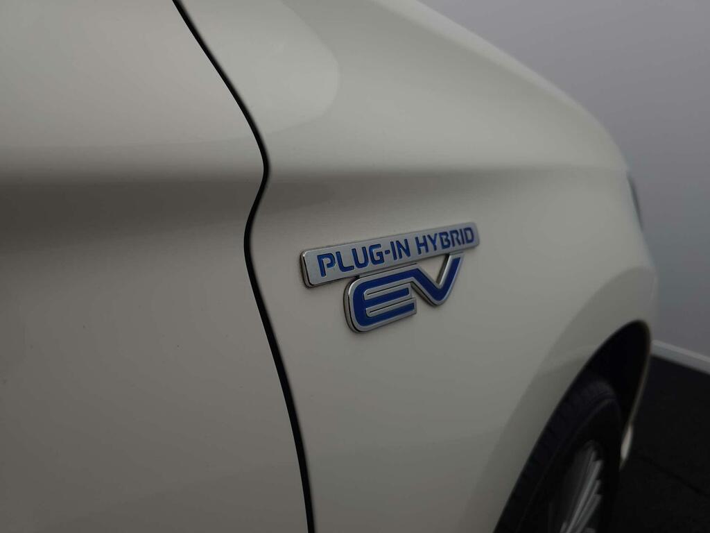 Mitsubishi Outlander 2.0 Juro Cvt Grey #19