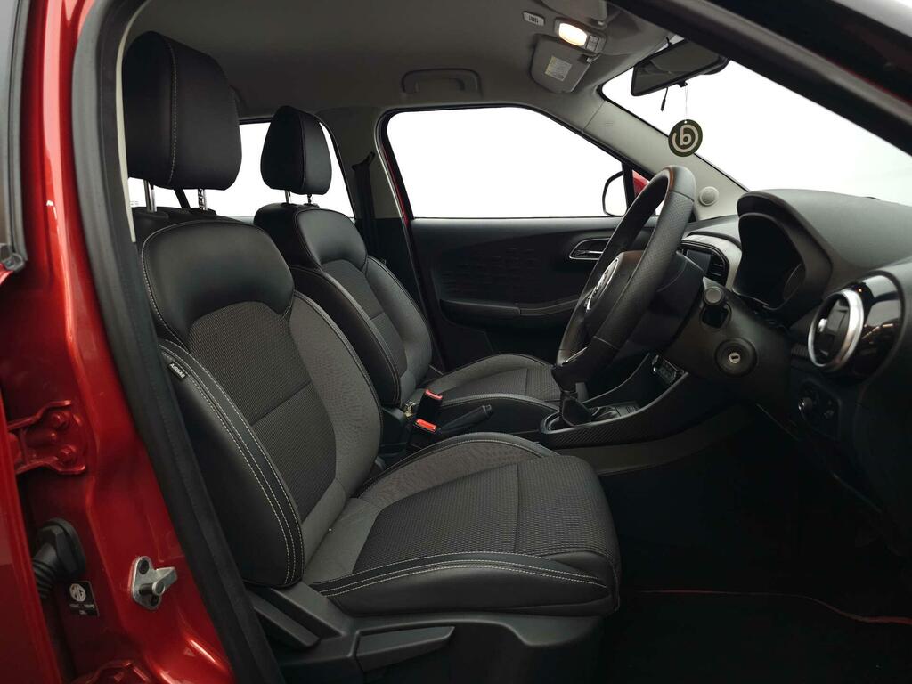 MG MG3 Exclusive Nav Red #6