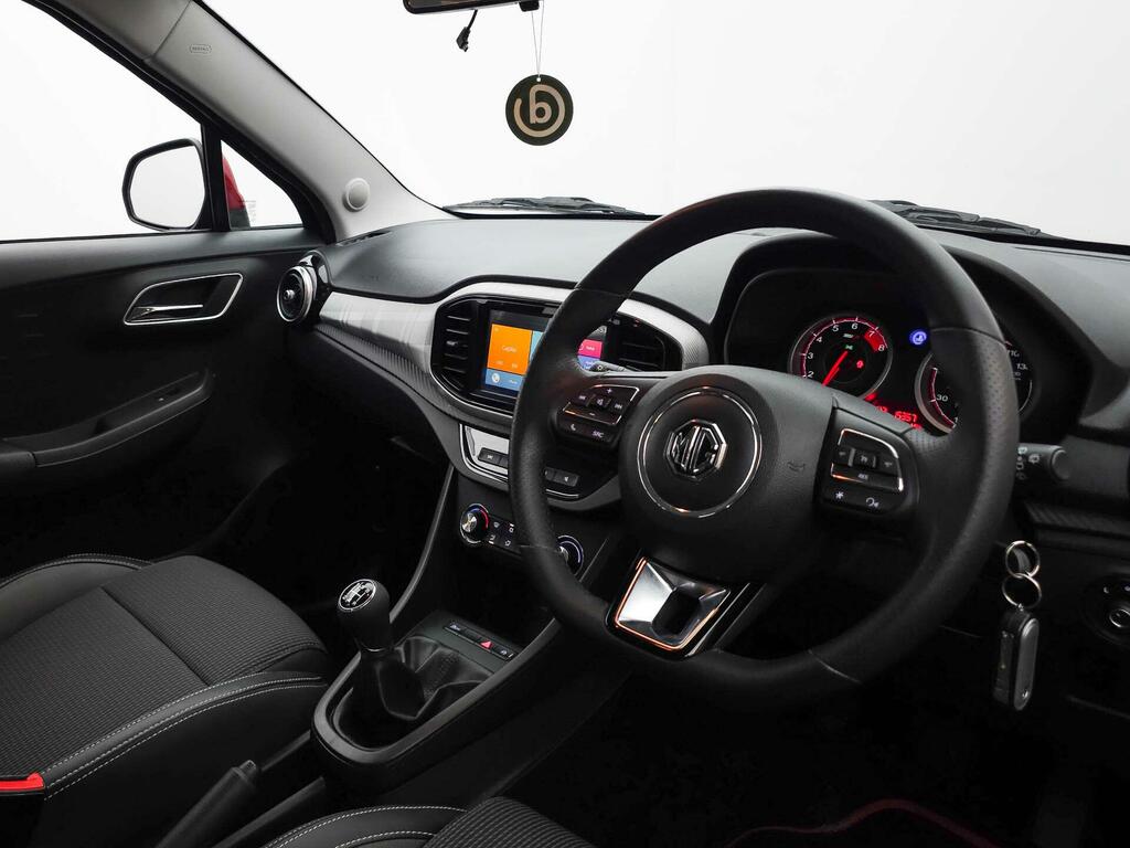 MG MG3 Exclusive Nav Red #5