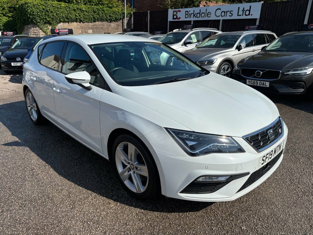 Seat Leon 2L Fr SF19MTN White
