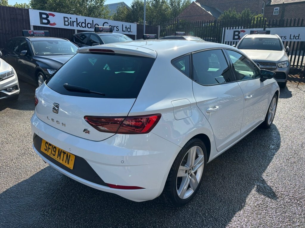 Seat Leon 2L Fr SF19MTN White #3