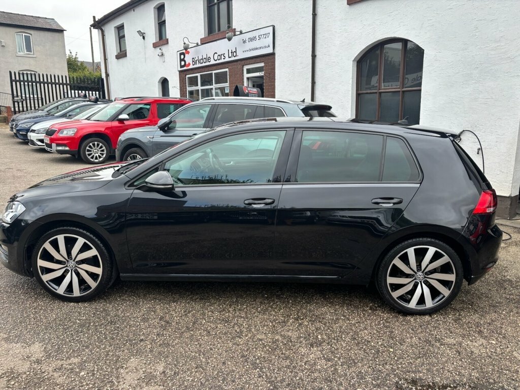 Volkswagen Golf 1.4L Gt Edition VU17ULK Black #2