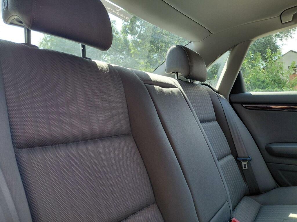 Audi A4 Estate 1.8 Se 200151 Blue #14