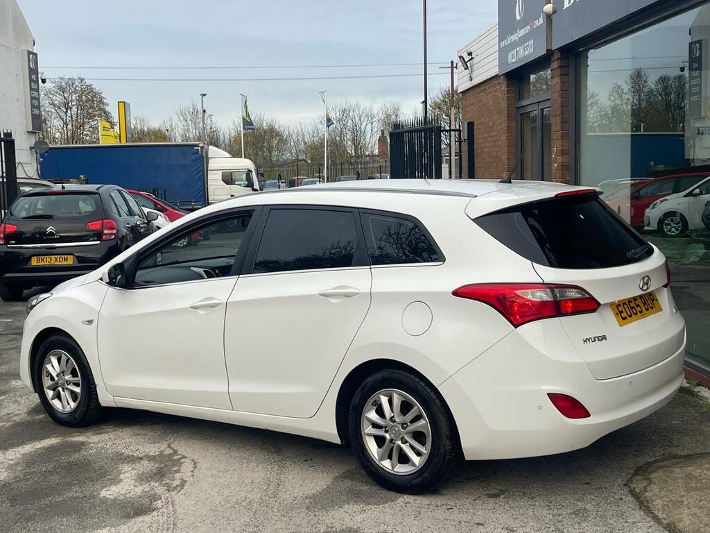 Hyundai I30 1.6 Crdi Blue Drive Se Tourer Euro 6 Ss White #5