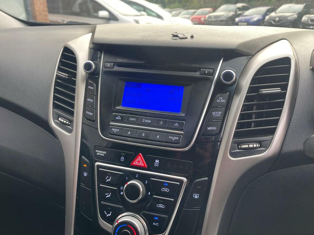 Hyundai I30 Se White #15