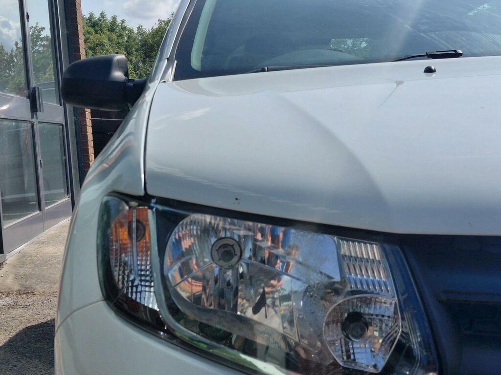 Dacia Sandero 1.5 Midnight Dci 90 Bhp Grey #15