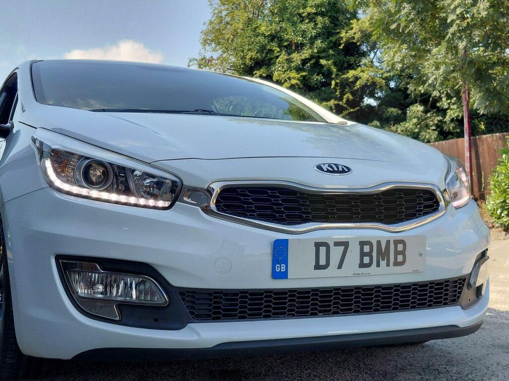 Kia Proceed Hatchback 1.6 Gdi Ecodynamics Se Euro 5 Ss White #3