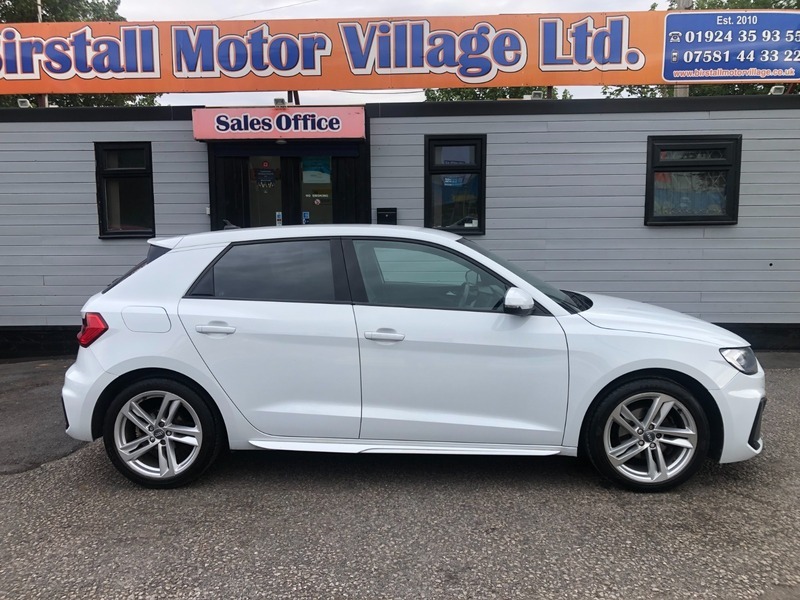 Audi A1 Sportback Tfsi S Line White #3