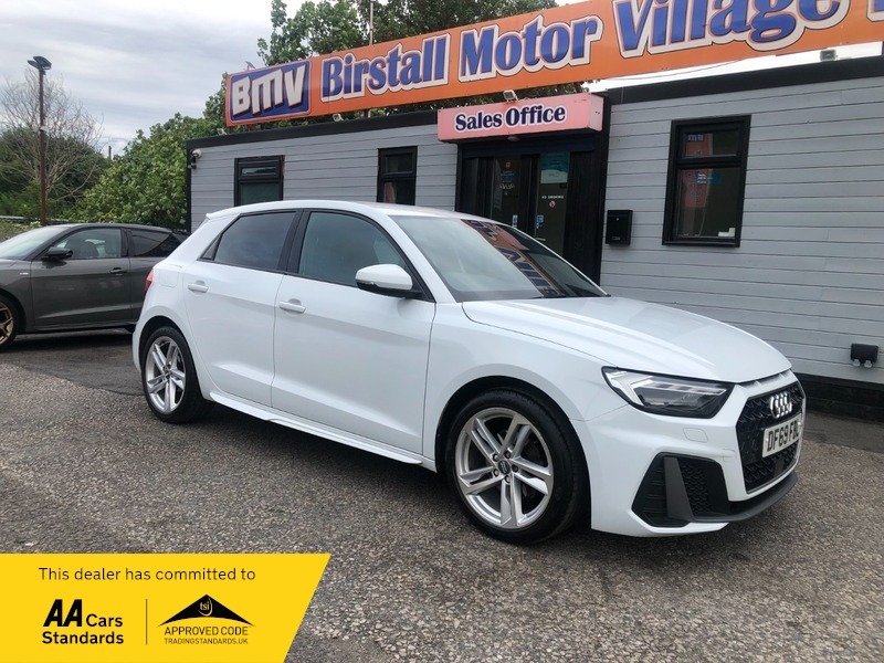 Audi A1 Sportback Tfsi S Line White