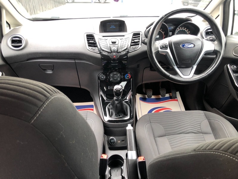 Ford Fiesta 1.25 Zetec #17