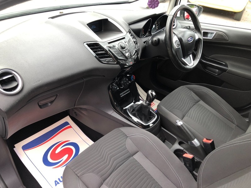 Ford Fiesta 1.25 Zetec #15