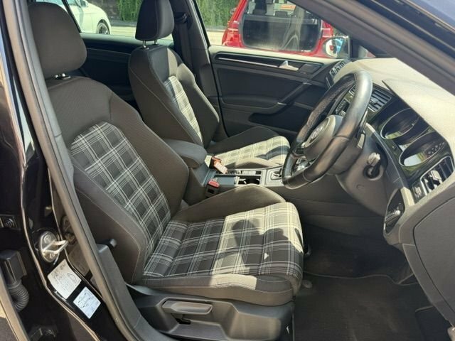Volkswagen Golf 2.0 Tdi Bluemotion Tech VF15EYV Black #5